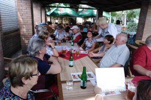 2019-08-24 Posezení v Novém světě