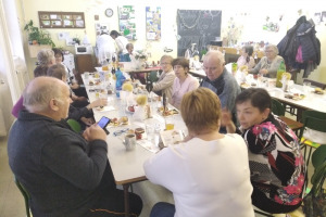 2022-12-07 Mikulášská, Eva K. 70 let